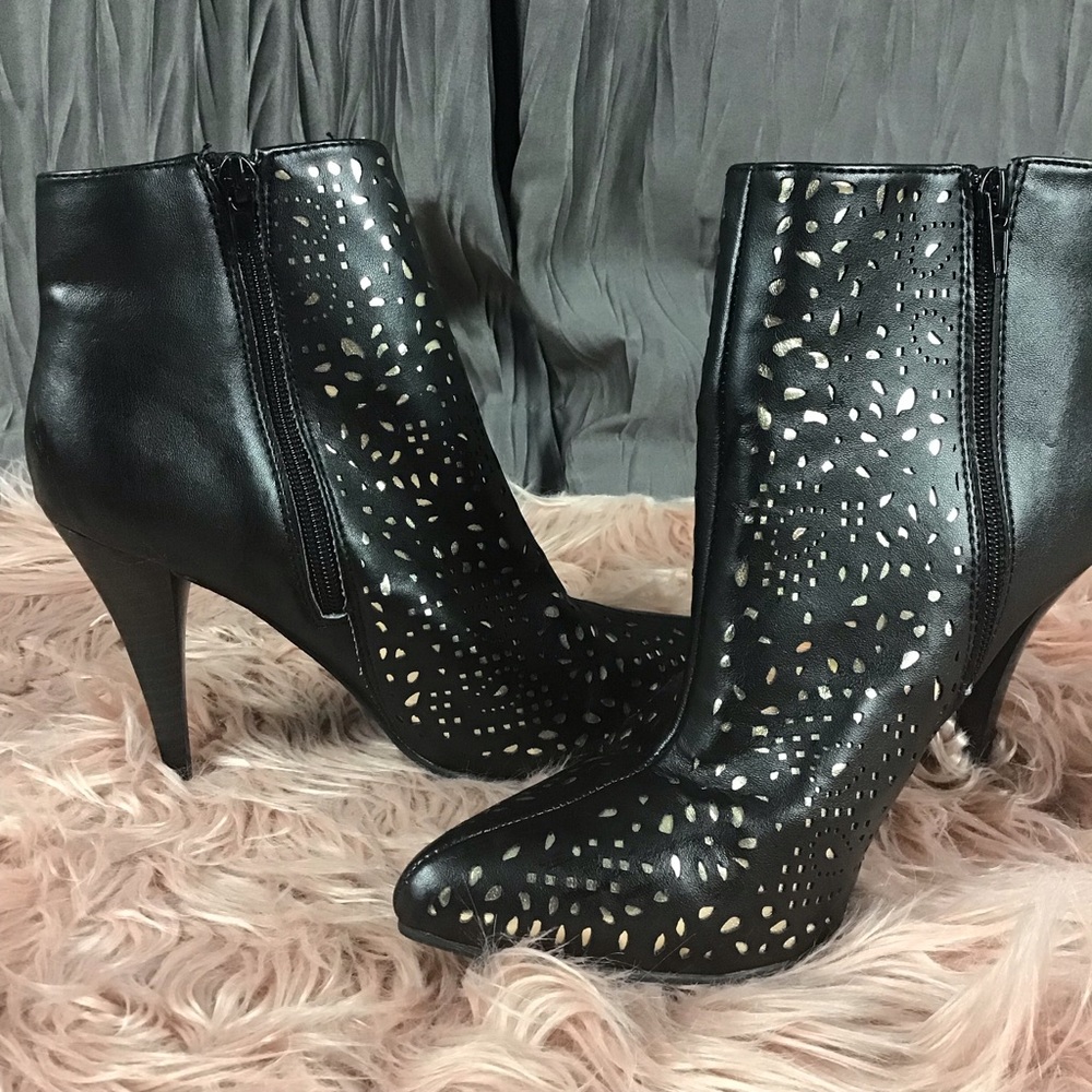 Cushion Walk Cut Outs Ankle Boots